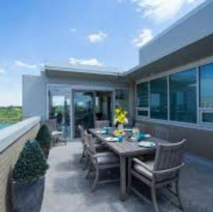 Meet your Posher, Tamara